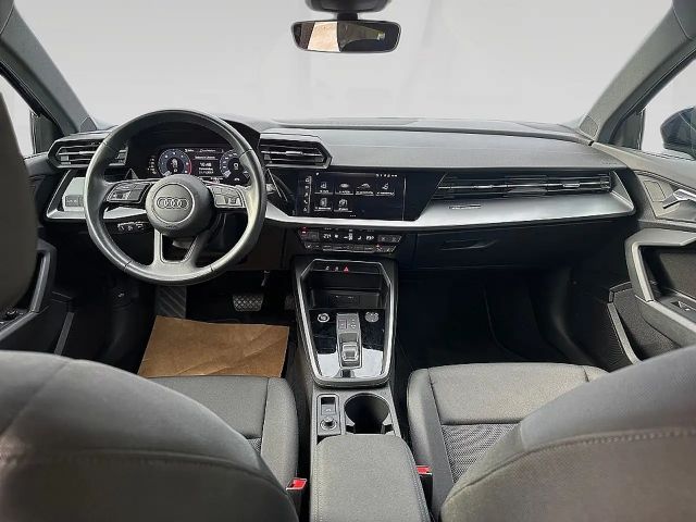 Audi A3 30 TDI S-Tronic Sedan