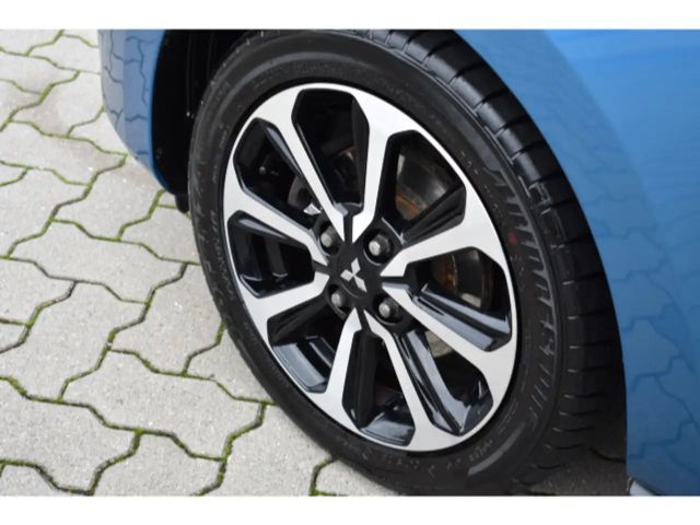 Mitsubishi Space Star CVT Star