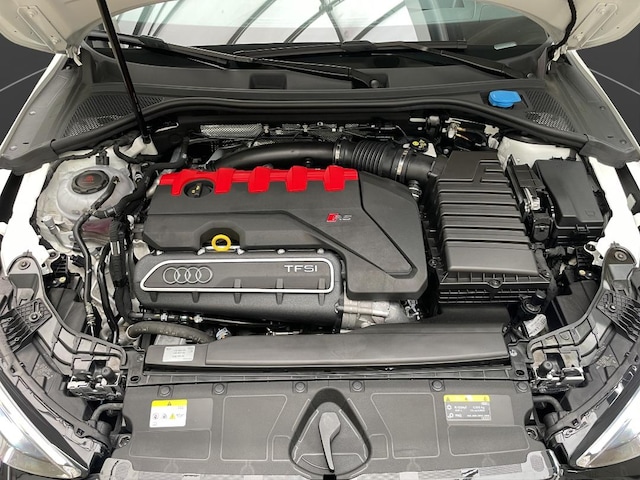 Audi RS3 Quattro S-Tronic Sedan
