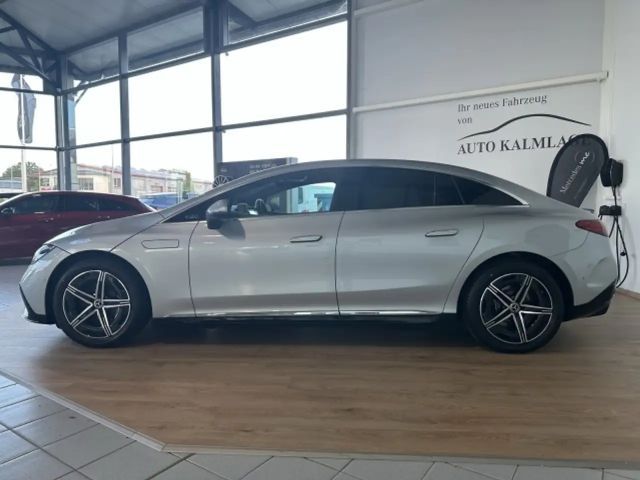Mercedes-Benz EQE 300 AMG Line Sedan