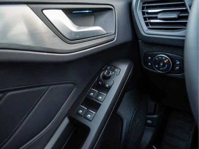 Ford Focus Titanium Wagon