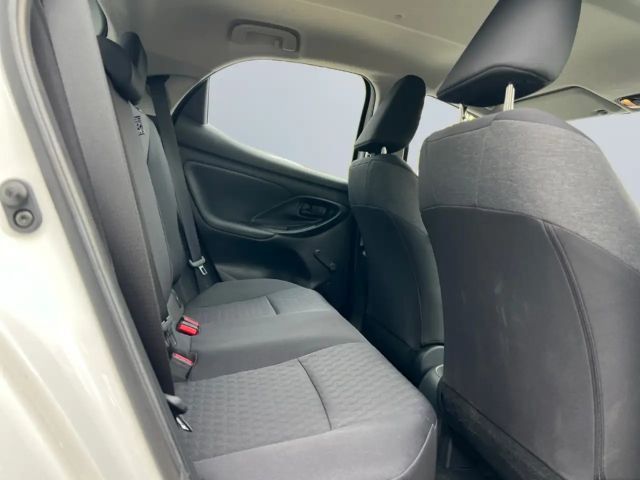 Toyota Yaris 1.0 VVT-i Comfort Hatchback