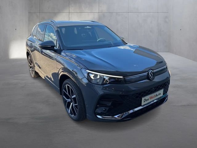 Volkswagen Tiguan DSG Sport