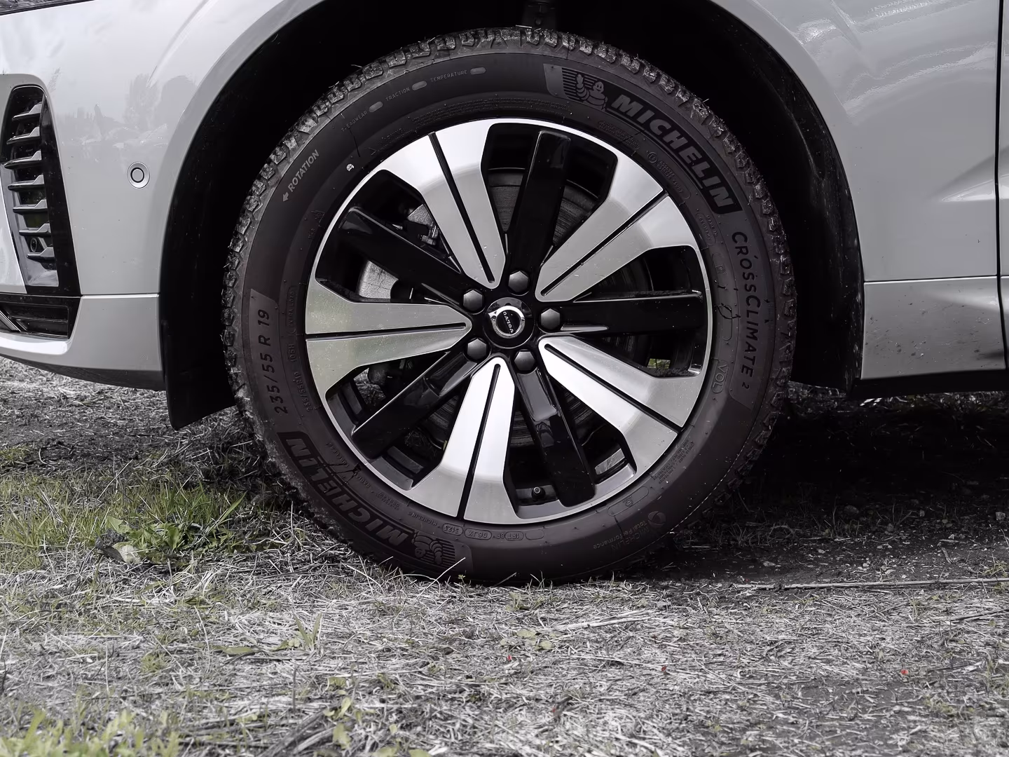 Volvo XC60 AWD Dark Plus Recharge T8