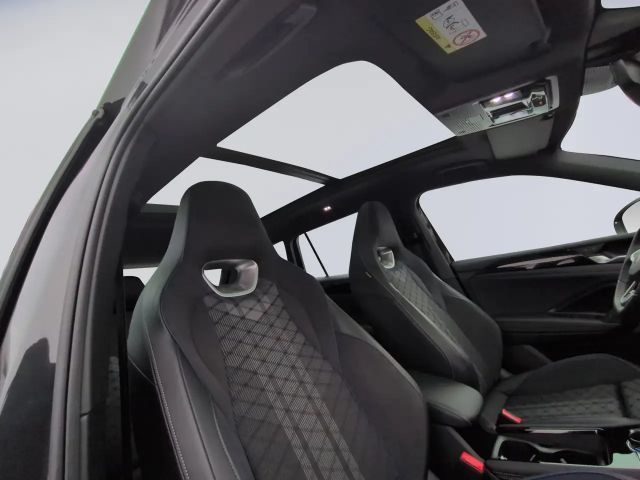 Volkswagen Tiguan 1.5 eTSI DSG R-Line