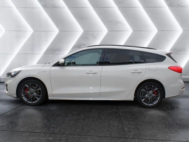 Ford Focus ST Line Wagon