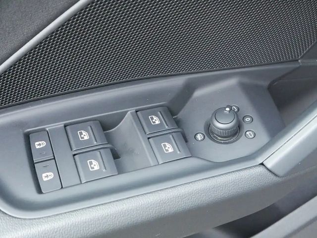 Audi A3 30 TFSI Sedan