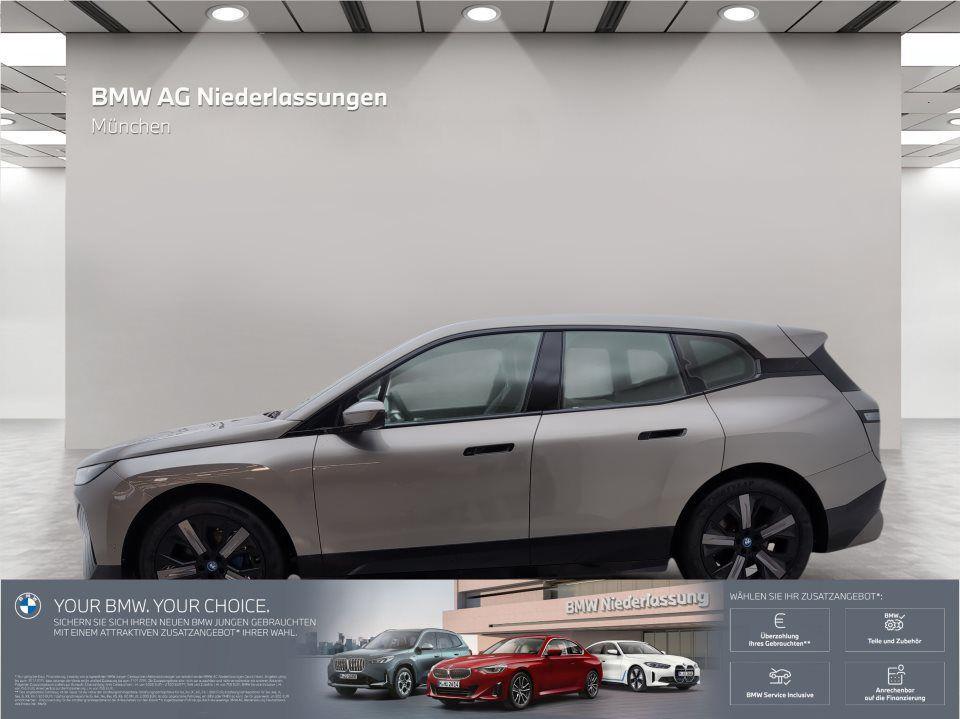 BMW iX xDrive50