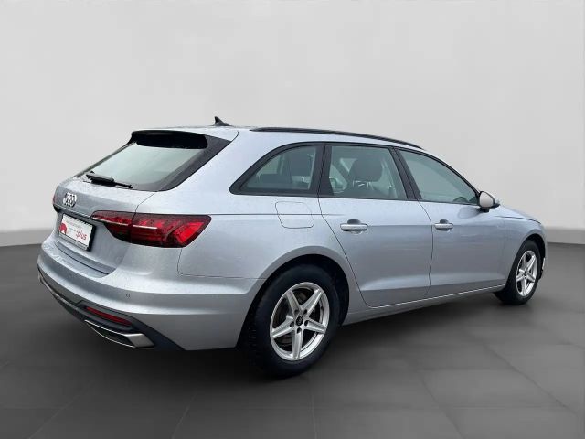 Audi A4 30 TDI