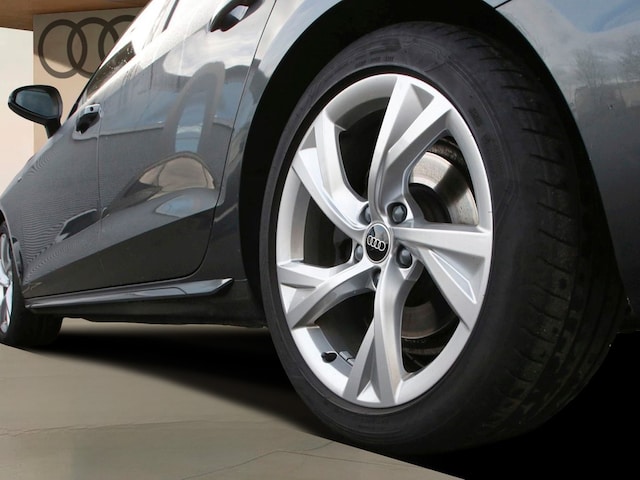 Audi A4 35 TDI Avant S-Line S-Tronic