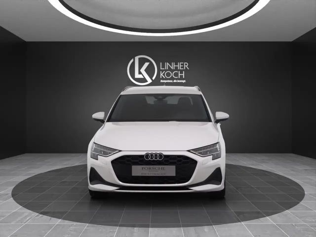 Audi A3 30 TFSI Sedan Sportback