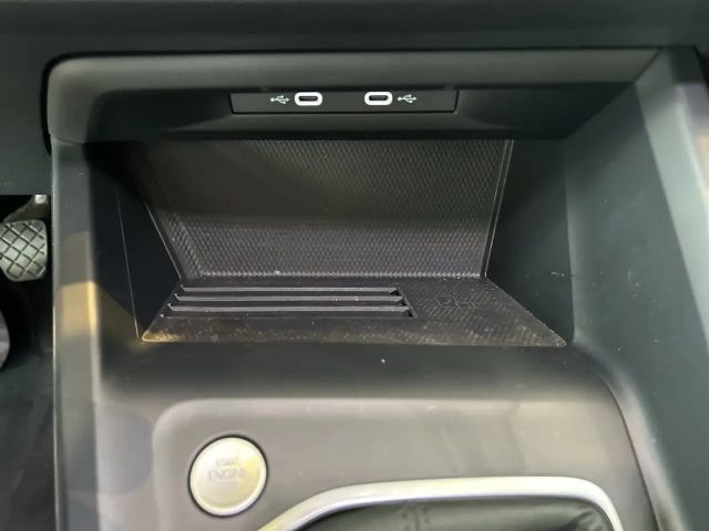 Volkswagen Golf Business Variant