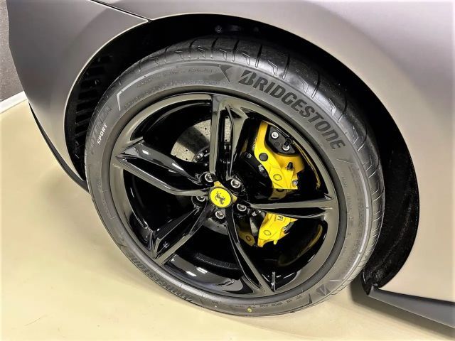 Ferrari 296 GTS Lift HiFi Karbon Racing-Seats Grigio-Opaco-Matt