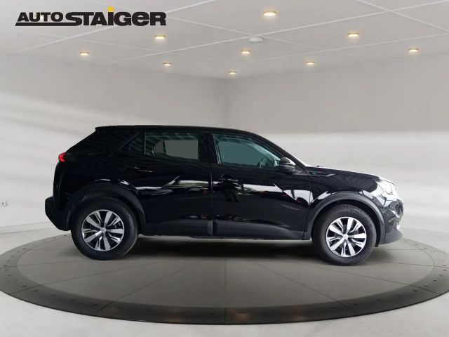 Peugeot E-2008 Active Pack