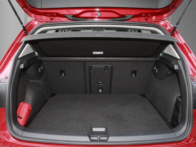 Volkswagen Golf 1.5 TSI Golf VIII Style