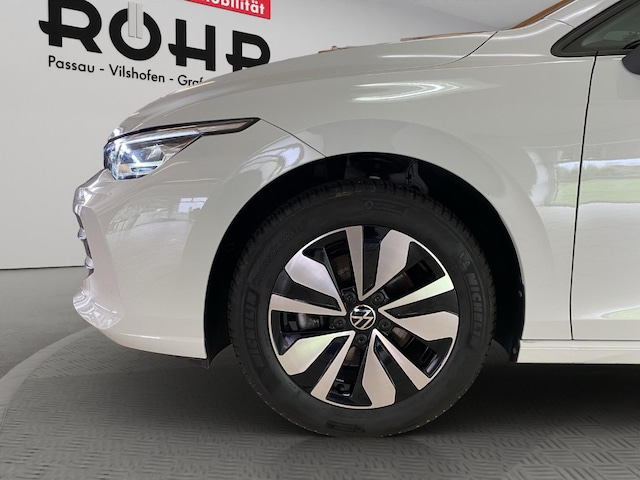 Volkswagen Golf 1.5 TSI BMT Golf VIII