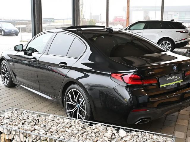 BMW 530 530e M-Sport Sedan xDrive