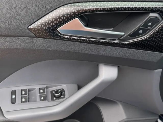 Volkswagen T-Cross 1.0 TSI Style