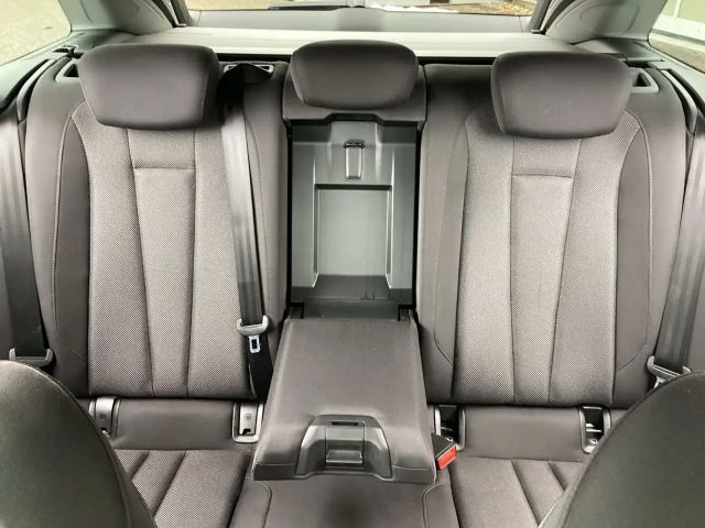 Audi A4 35 TDI S-Tronic