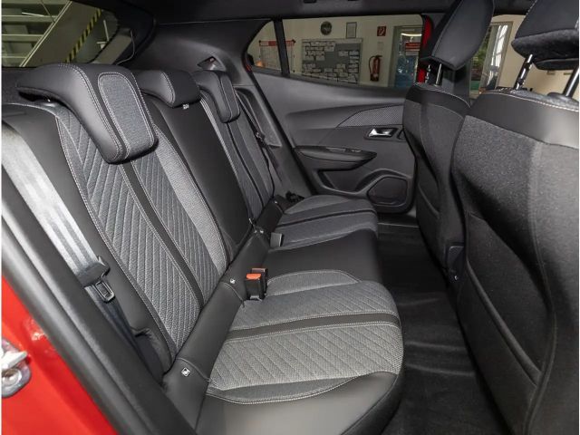 Peugeot 2008 Allure Pack PureTech