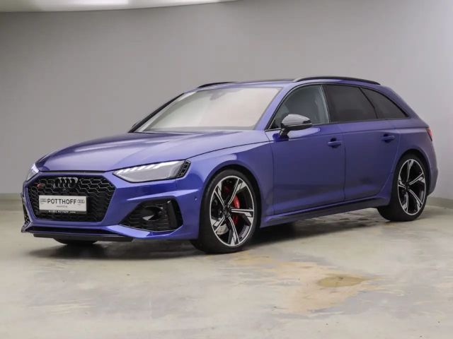 Audi RS4 Avant Quattro