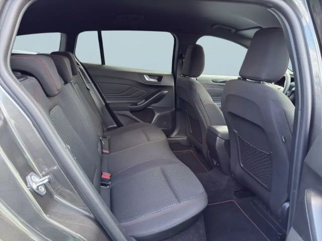 Ford Focus EcoBoost ST Line Wagon