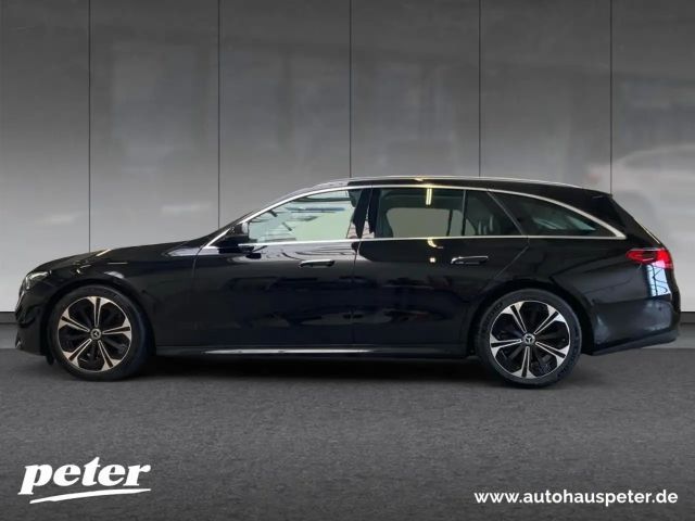 Mercedes-Benz E 220 AVANTGARDE E 220 d Estate