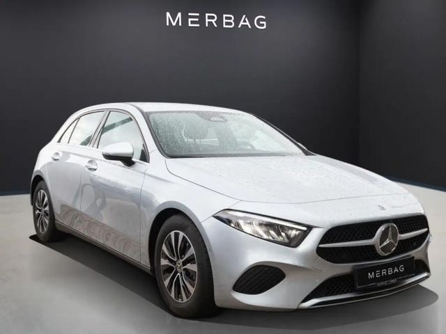 Mercedes-Benz A 180 Hatchback