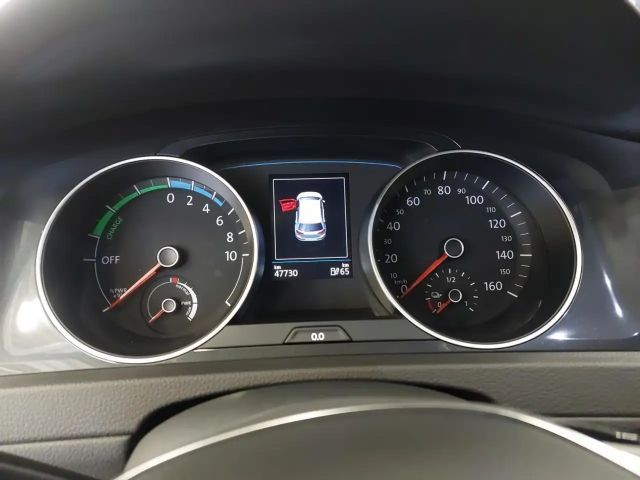 Volkswagen Golf e-Golf