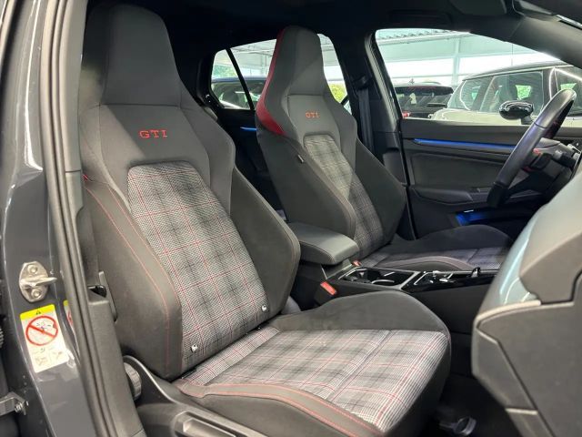 Volkswagen Golf DSG GTI