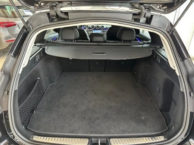 Mercedes-Benz C 180 AVANTGARDE Estate