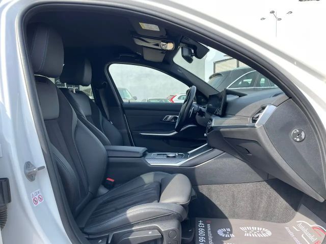 BMW 318 318d M-Sport Sedan