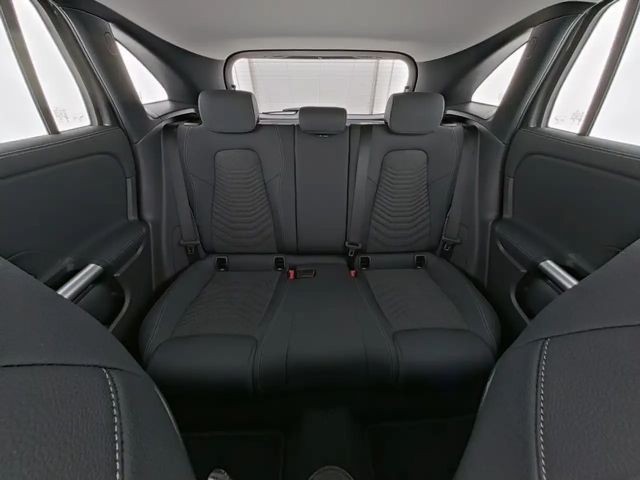 Mercedes-Benz GLA 180 Progressive