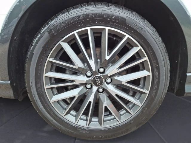 Audi Q3 35 TDI S-Tronic