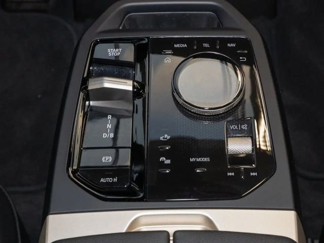BMW iX xDrive40