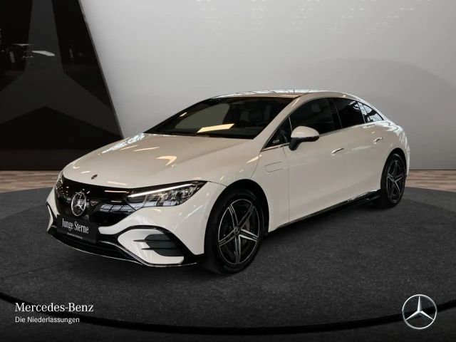 Mercedes-Benz EQE 300 AMG Line Sedan