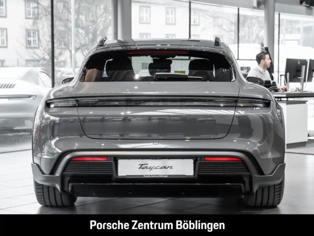 Porsche Taycan 4 Cross Turismo