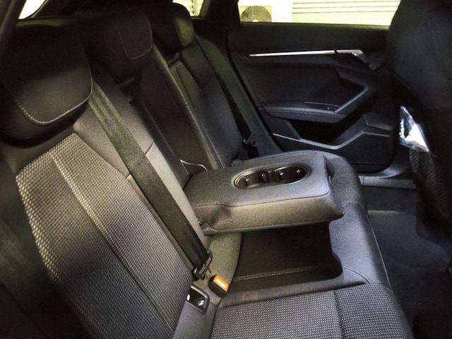 Audi A3 35 TFSI S-Line S-Tronic Sportback