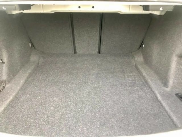 BMW 330 330d M-Sport Sedan