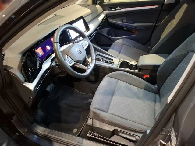 Volkswagen Golf 1.5 eTSI DSG Life