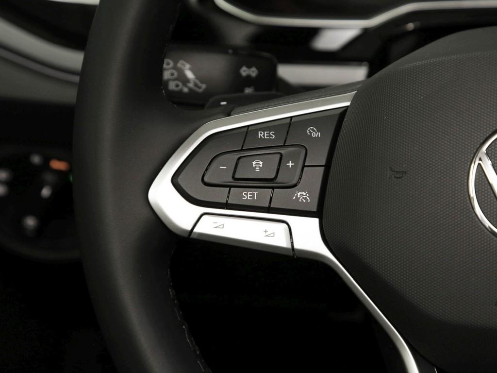 Volkswagen Taigo 1.5 TSI DSG R-Line