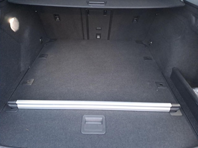 Volkswagen Passat DSG R-Line