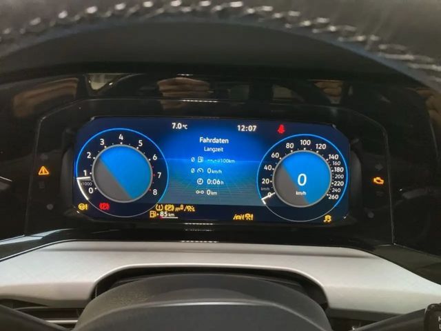 Volkswagen Golf 1.5 TSI Life Variant