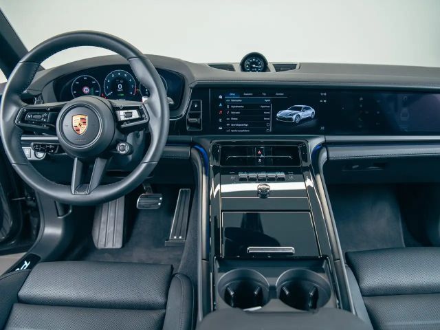 Porsche Panamera 4 E-Hybrid