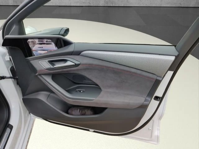 Audi A6 e-tron Quattro S-Line