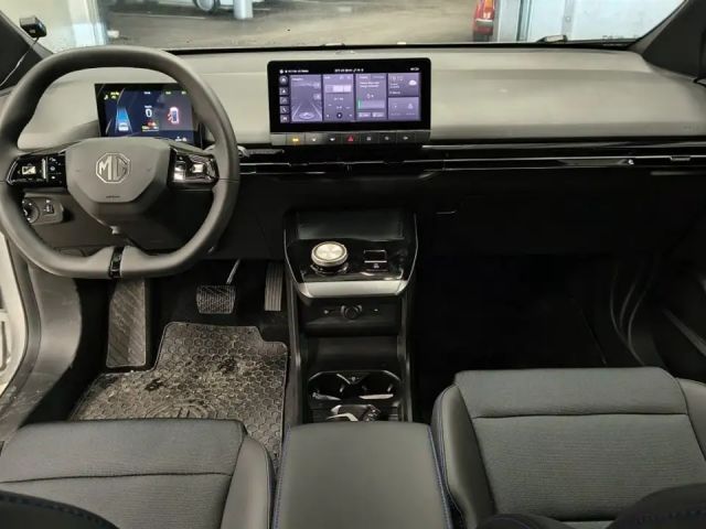 MG MG4 64 kWh Luxury