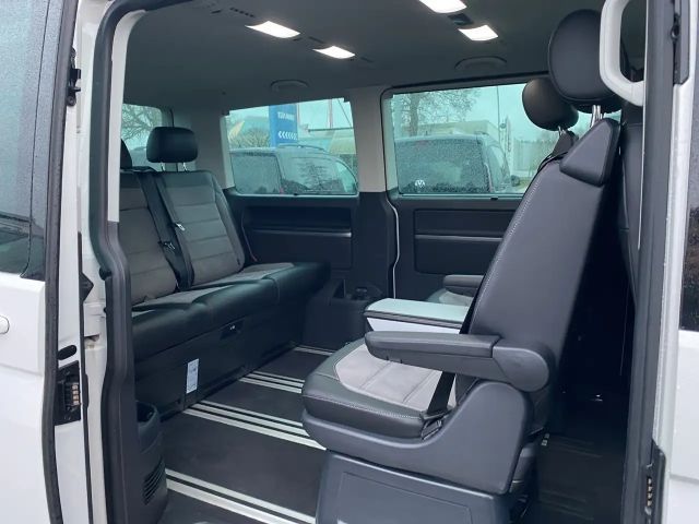Volkswagen Multivan 2.0 TDI DSG Highline T6