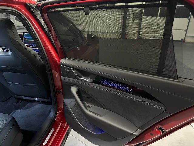 Volkswagen Passat R-Line Style Variant