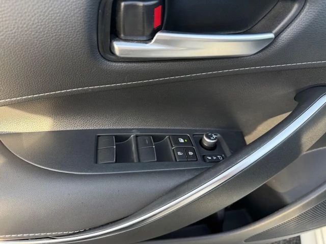 Toyota Corolla Hybride Team D Touring