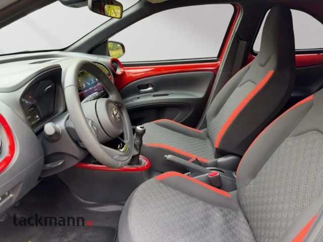 Toyota Aygo X 1.0 VVT-i Design Paket Hatchback Team D
